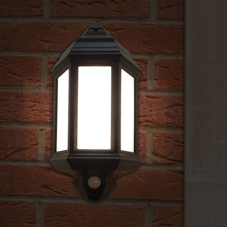 Eterna Half Lantern LED, Black w/PIR - Image 4